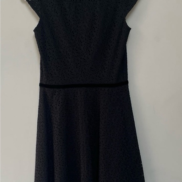 Mason Lace Midi Dress Size 6 - Picture 6 of 8
